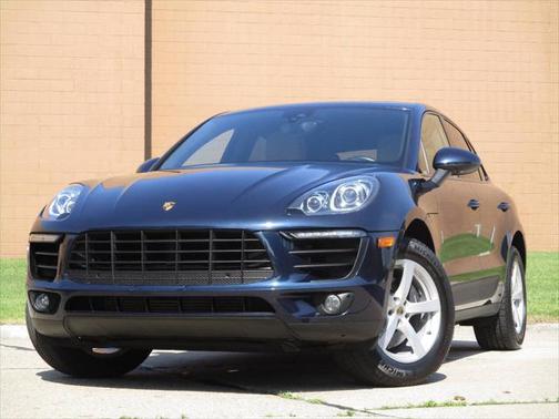 2018 Porsche Macan Base