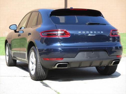 2018 Porsche Macan Base