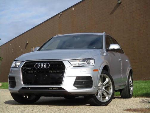 2017 Audi Q3 2.0T Premium Plus