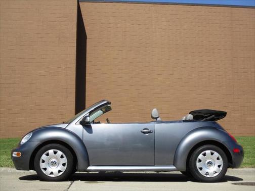 2004 Volkswagen New Beetle GL