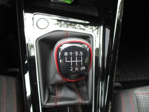 2023 Volkswagen Golf GTI 1.4T TSI