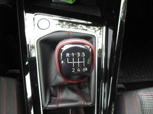 2023 Volkswagen Golf GTI 1.4T TSI