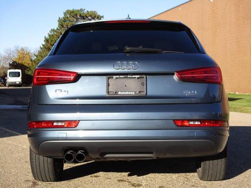 2018 Audi Q3 2.0T Sport Premium