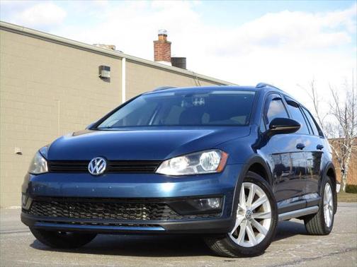 2017 Volkswagen Golf Alltrack TSI SE
