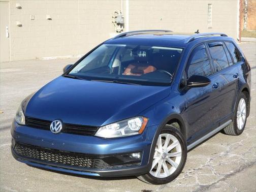 2017 Volkswagen Golf Alltrack TSI SE