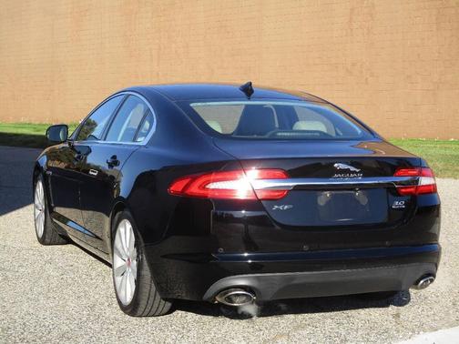 2014 Jaguar XF SC