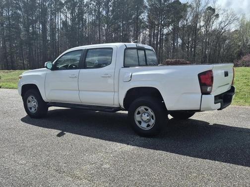 2018 Toyota Tacoma SR5