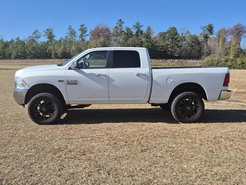 2018 RAM 2500 SLT Crew Cab 4x4 6'4' Box