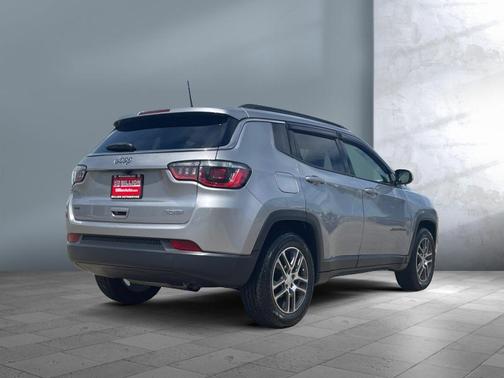 Billet Silver Metallic Clearcoat 2019 Jeep Compass Latitude