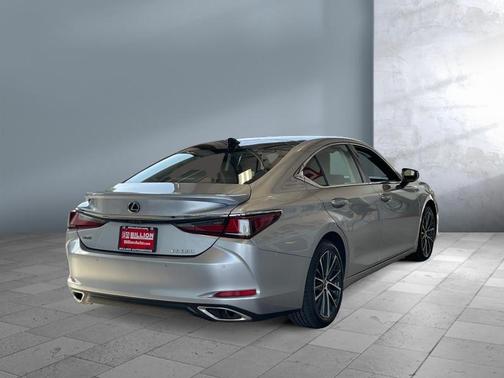 2022 Lexus ES 350 Base