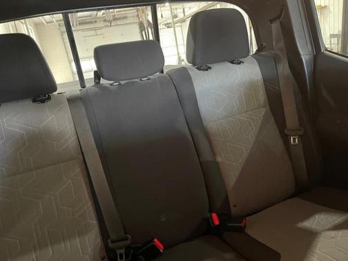 Super White 2020 Toyota Tacoma TRD Sport