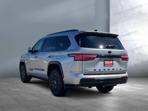 2024 Toyota Sequoia Platinum