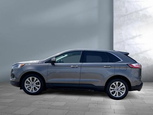 Carbonized Gray Metallic 2021 Ford Edge Titanium