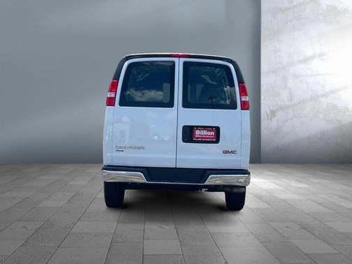 2023 GMC Savana 2500 Work Van