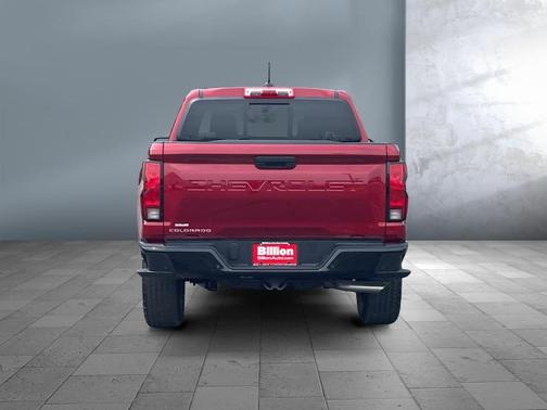 2025 Chevrolet Colorado WT