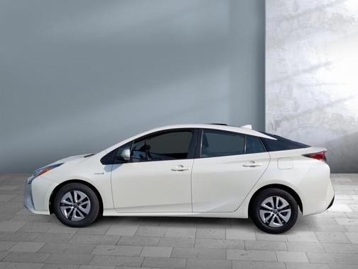 2017 Toyota Prius Three