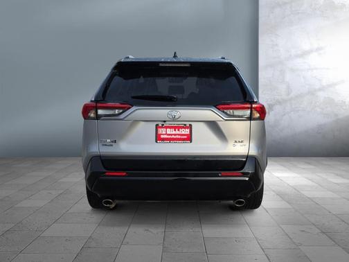Silver Sky Metallic/Midnight Black Metallic 2025 Toyota RAV4 Hybrid SE
