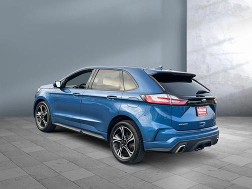 2020 Ford Edge ST