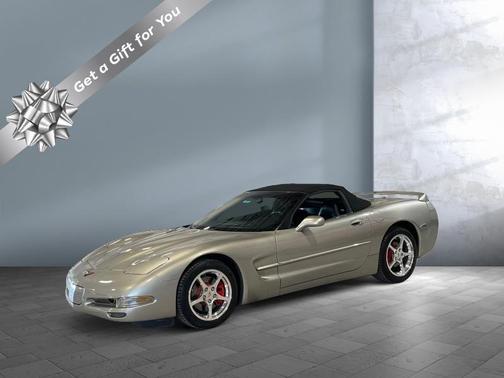 2001 Chevrolet Corvette Base