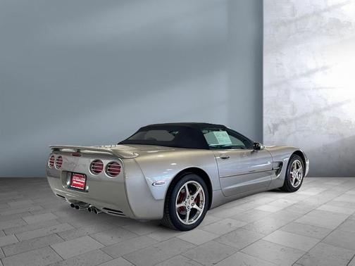 2001 Chevrolet Corvette Base
