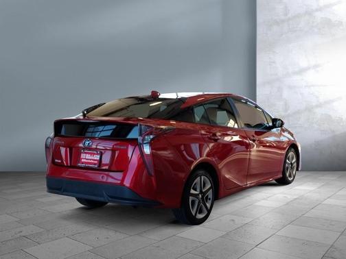 2016 Toyota Prius Four Touring