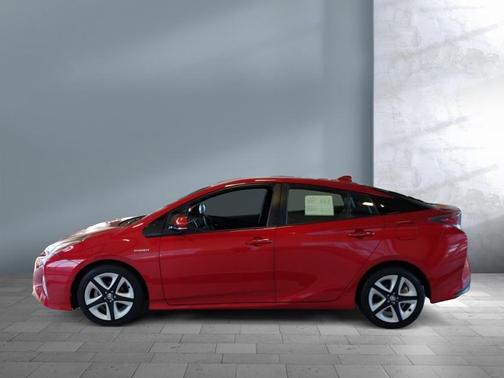 2016 Toyota Prius Four Touring