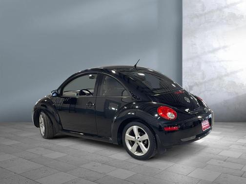 2007 Volkswagen New Beetle 2.5