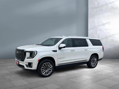 White Frost Tricoat 2024 GMC Yukon XL Denali Ultimate