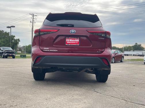 Ruby Flare Pearl 2021 Toyota Highlander Hybrid XLE
