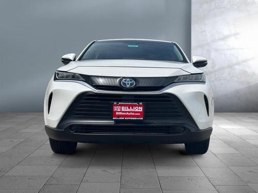Blizzard Pearl 2021 Toyota Venza LE