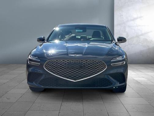 2025 Genesis G70 2.5T RWD