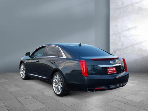 2013 Cadillac XTS Platinum