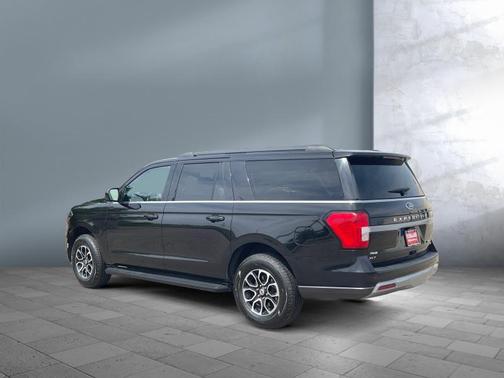 Agate Black Metallic 2024 Ford Expedition Max XLT