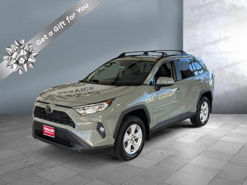 2021 Toyota RAV4 XLE