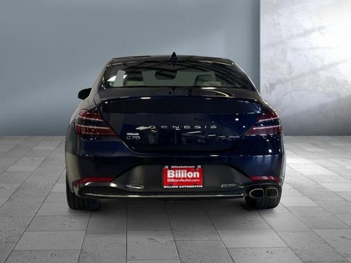 2023 Genesis G70 2.0T