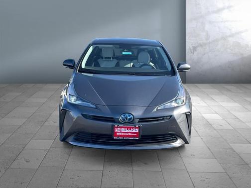 2020 Toyota Prius XLE