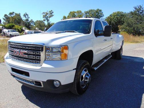 2013 GMC Sierra 3500 Denali