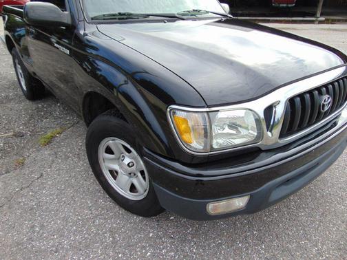 2001 Toyota Tacoma Base