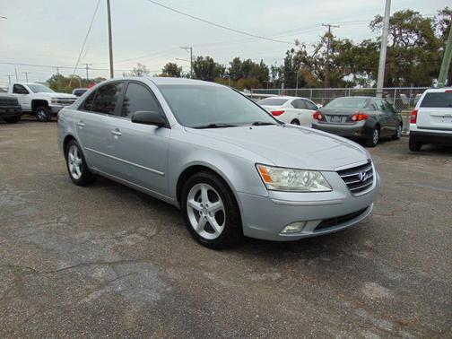 2009 Hyundai SONATA SE
