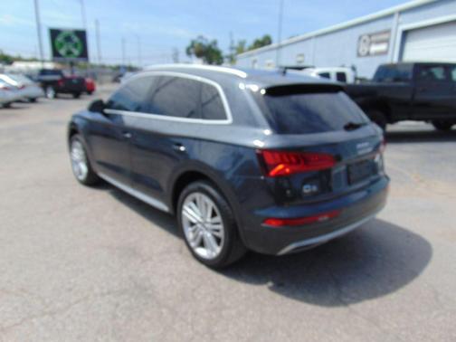 Azores Green Metallic 2018 Audi Q5 2.0T Prestige