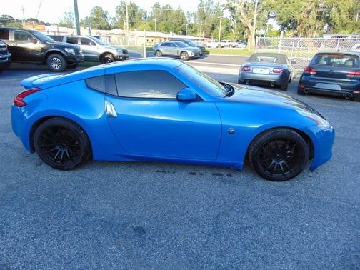 2010 Nissan 370Z Base