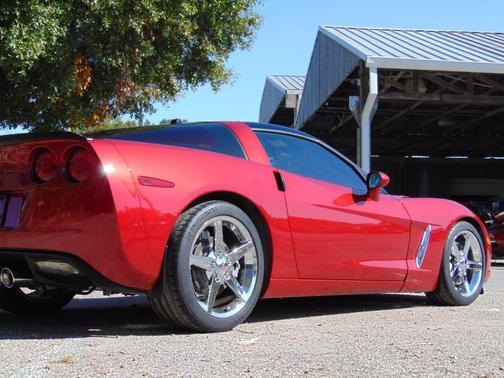 2005 Chevrolet Corvette Base