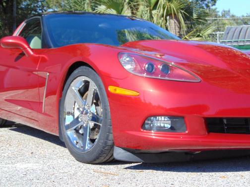 2005 Chevrolet Corvette Base
