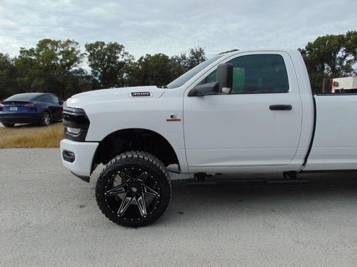 2021 RAM 3500 Tradesman Regular Cab 4x4 8' Box