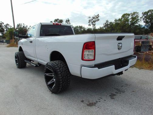 2021 RAM 3500 Tradesman Regular Cab 4x4 8' Box