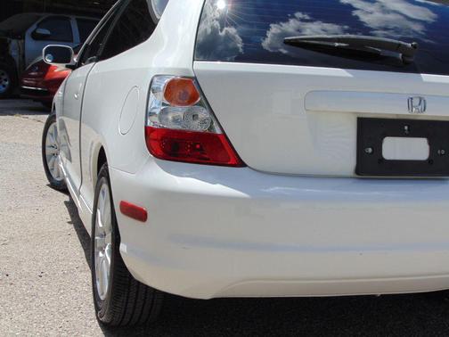 Taffeta White 2005 Honda Civic Si