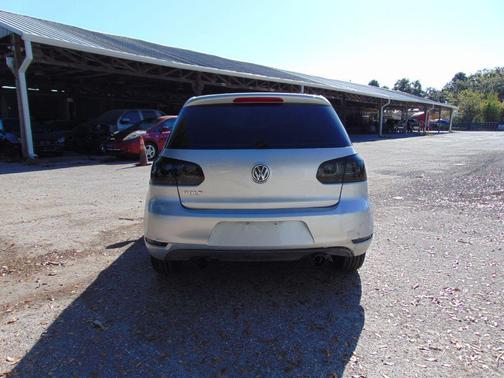 2012 Volkswagen Golf Base