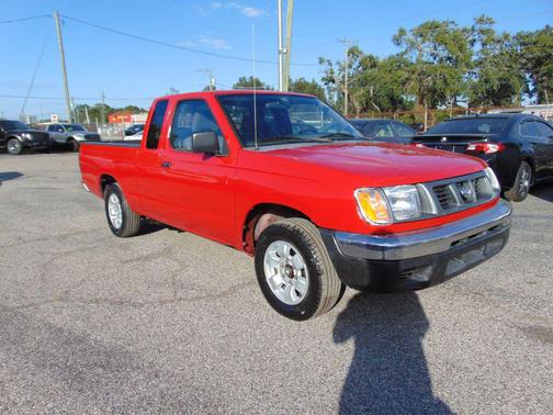 1999 Nissan Frontier XE King Cab
