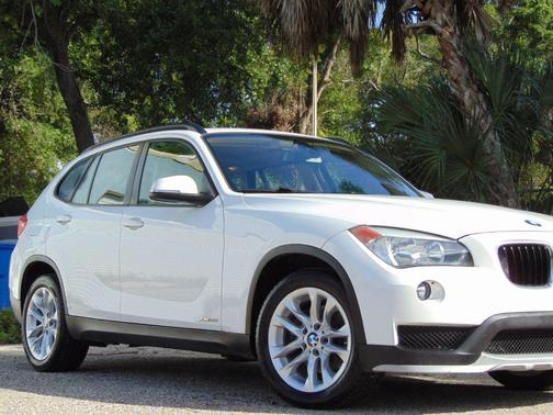 WHITE 2015 BMW X1 xDrive 28i
