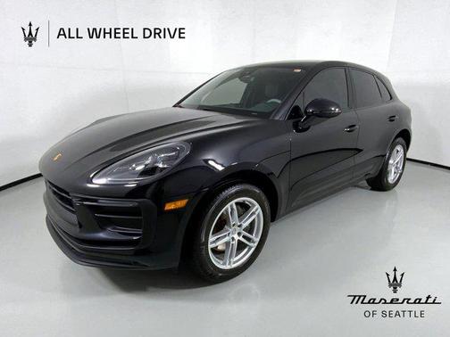 2022 Porsche Macan AWD
